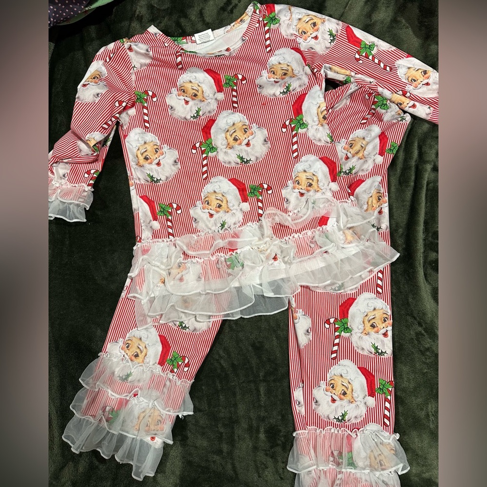 Festive Santa Kids